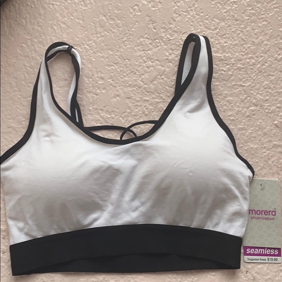 white sports bra - Picture 1 of 2